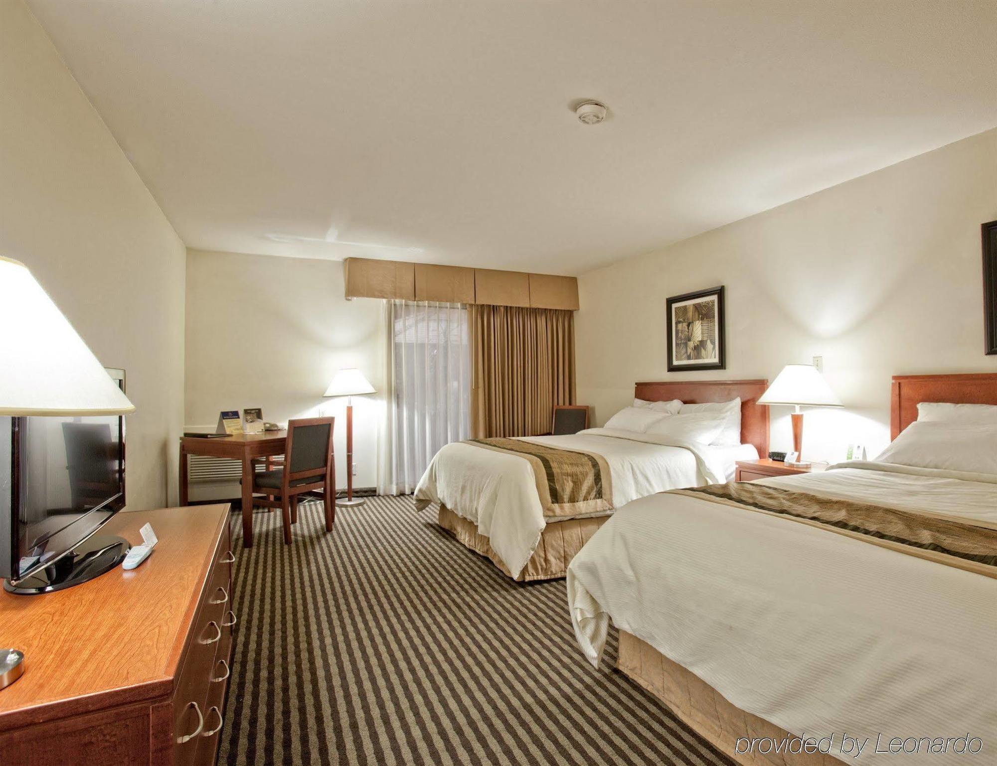 Surestay Hotel By Best Western 칠리왝 외부 사진